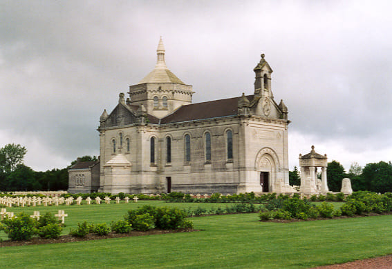 National Cemetery Military of Notre Dame de Lorette